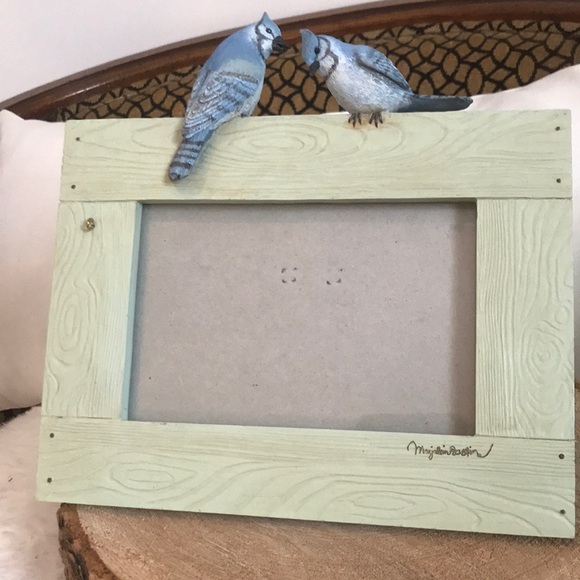 Vintage Hallmark Marjolein Bastin Bluejay birds wildlife frame. VGC - Picture 1 of 6